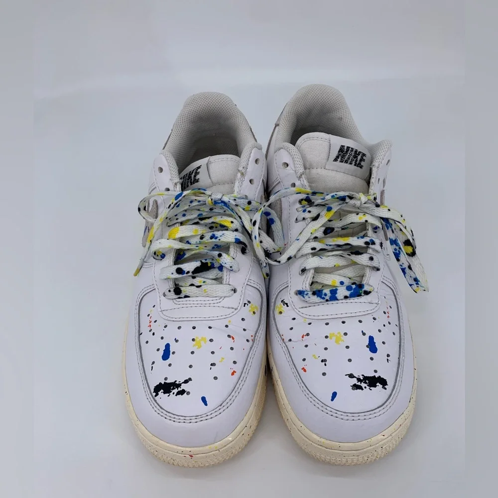 Nike White Air Force 1 '07 Lv8  Splattered Paint on White Sneakers Mens Size 8.5 - Picture 2 of 9
